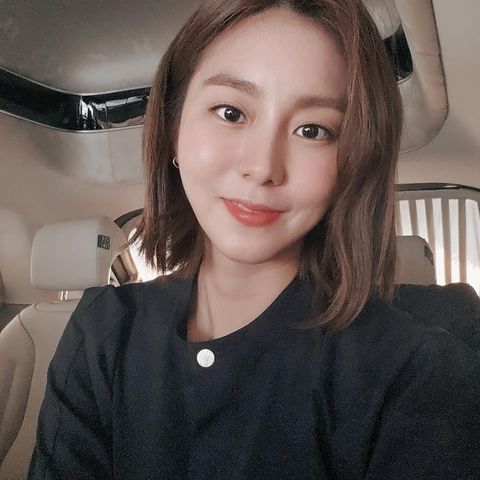 ユイ キム ユジン インスタ 身長 年齢 誕生日